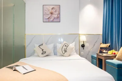 Serenity Hotel Near Tan Son Nhat Airport – Photos 9