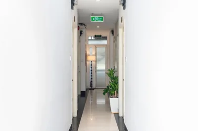 Serenity Hotel Near Tan Son Nhat Airport – Photos 10